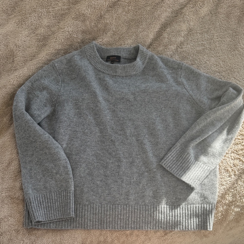 Quince Soft Cashmere Gray Crewneck Sweater